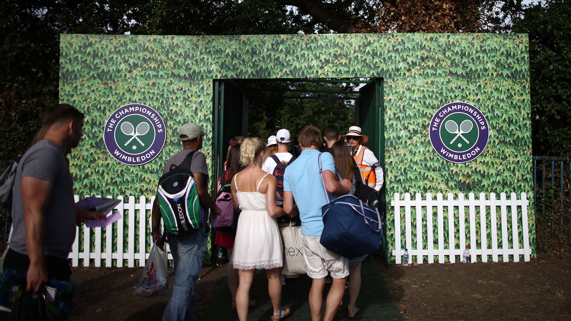 确保球员的 确保球员的